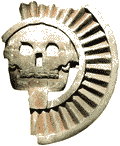 90 см. в диаметре. Камень представляет собой череп, окружённый лучами, найден у подножья пирамиды Солнца. Считается, что это символ вечернего солнца, уходящего в царство мёртвых после заката ||| 49Kb