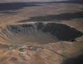 Природная достопримечательность. Аризон-ский кратер - самый легкодоступный из крупных метеоритных кратеров мира.