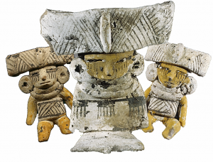 Керамические фигурки детей, найденные в 1997 г. в конце Восточной дороги. Фото: Мигель Моралес (по J. Delgado Rubio «Las mujeres de Teotihuacán...», 2017)