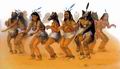 Пляски вроде «медвежьего танца» должны были принести удачу в охоте и являлись важным элементом религиозных ритуалов индейцев Великих Равнин