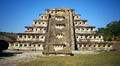 Пирамида с нишами. Культура побережья Мексиканского залива. Тахин, Веракрус ||| 149,3Kb