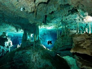 Затопленная водой пещерная система Сак-Актун стала самой крупной в мире