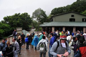 Перед входом на территорию парка Мачу-Пикчу. Фото - adventuremedianews.com