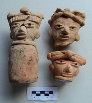 На месте древнего поселения найдены глиняные фигурки людей. Фото - INAH