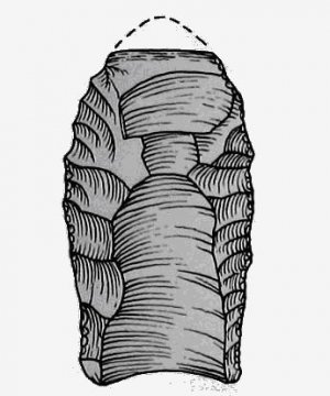 28. Желобчатый наконечник копья из желтоватого сланца из Сан-Хуан-Гелавиа, долина Оахака. Длина (сломанной части) 35 мм.