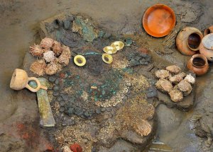 Найденная в 2011 году гробница Чорнанкапской жрицы Сиканского государства. Фото Карлоса Вестера Ла Торре