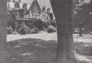 15 января 1973 года две уроженки Ар­гентины, Виктория Окампо и ее сестра Анхелина Окампо, пожертвовали в дар ЮНЕСКО поместья Сан-Исидро (Буэнос-Айрес)