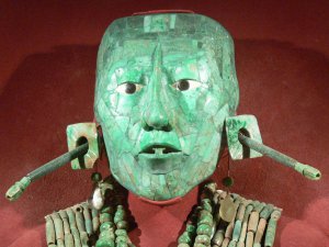 Погребальная маска К’инич Ханааб Пакаля. Национальный музей антропологии, Мехико.