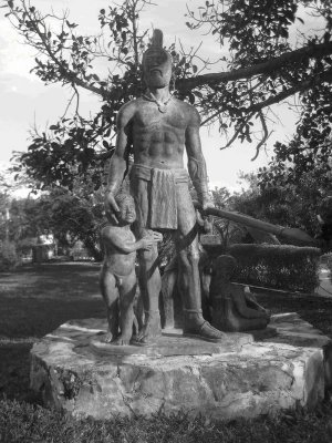 Statue by Raúl Ayala Arellano in Akumal, Quintana Roo commemorating Gonzalo Guerrero.[