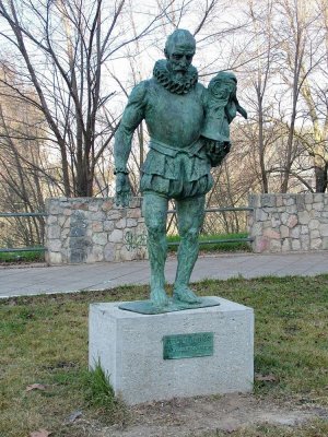 Памятник Педро де Альварадо в Бадахосе, Испания. Автор Эстанислао Гарсиа.