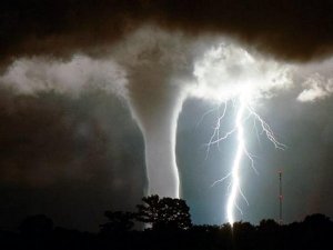 Ураган во Флориде.