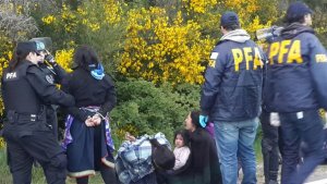 Полиция Аргентины при жёстком выселении общины мапуче убила одного из её членов