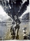 В. Маяковский в Мехико, 1925 г. Фото ГЛМ / goslitmuz.ru